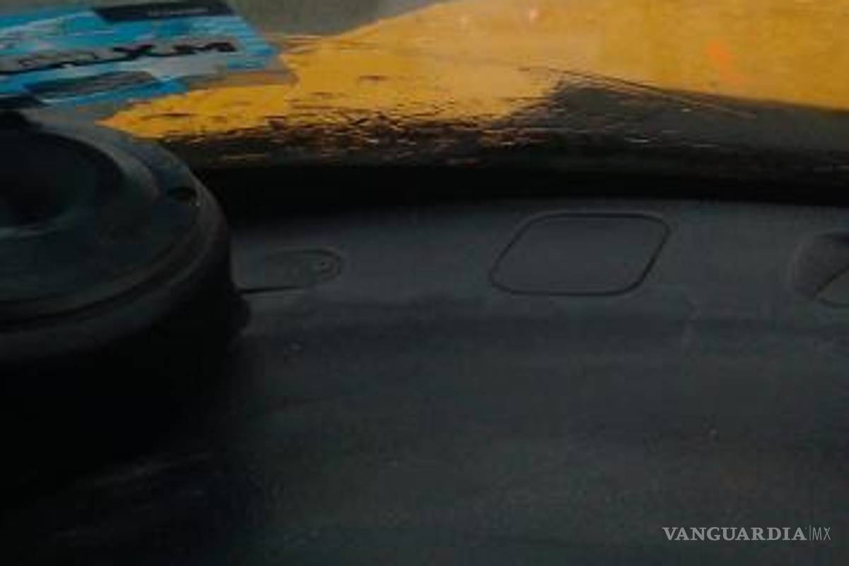 $!Autoridades municipales cerraron la circulación en ambos sentidos para evitar nuevos accidentes.