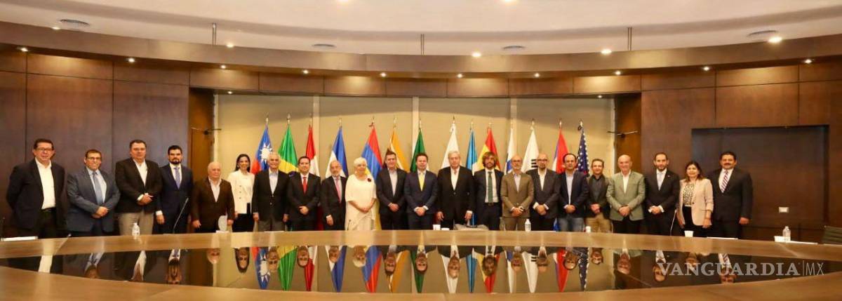 $!La toma de protesta se llevó a cabo en Ciudad Universitaria de la UAdeC, en Arteaga.