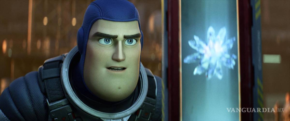 $!El personaje Buzz Lightyear, con la voz de Chris Evans, en una escena de la película animada “Lightyear”, que se estrenará el 17 de junio.