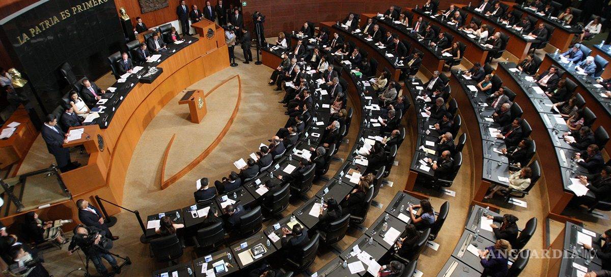 $!Senadores del PAN proponen comisión para acompañar a deudos de los 43 estudiantes