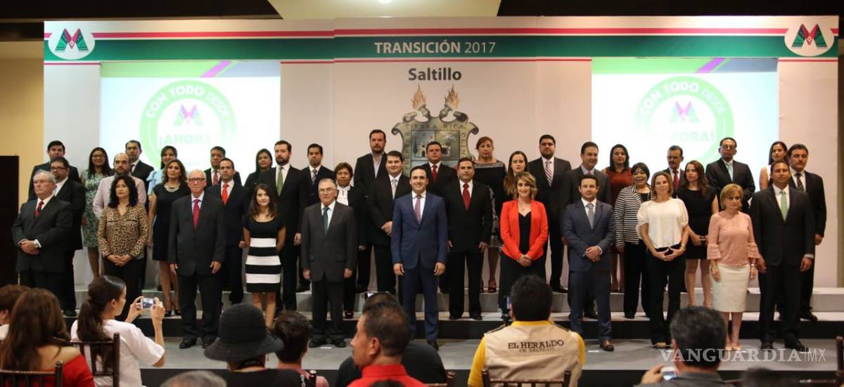 $!Presenta Manolo Jiménez estrategia y equipo de transición