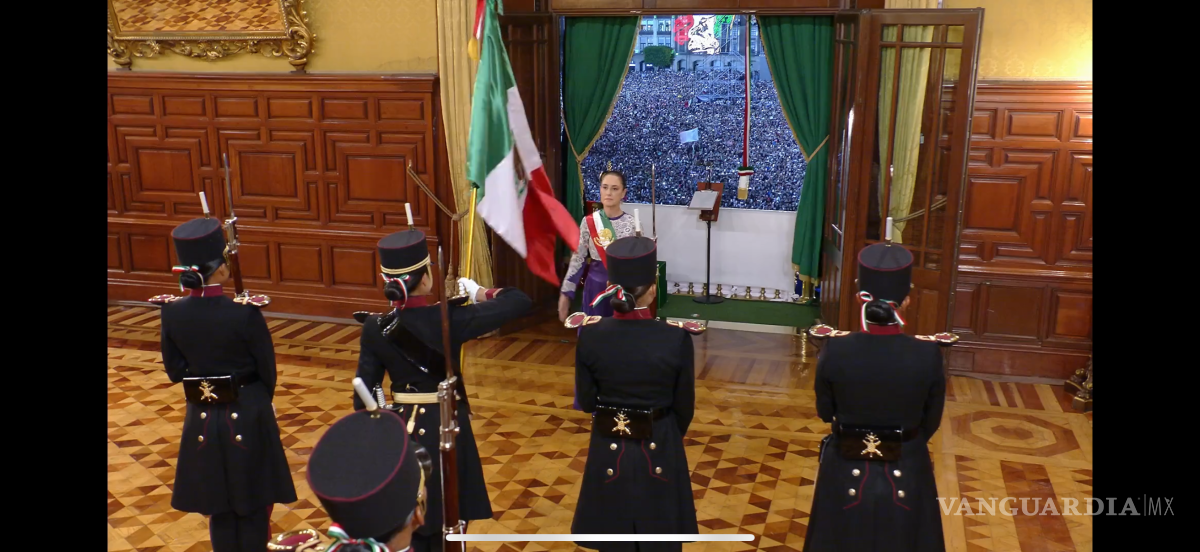 $!Mujeres indígenas y migrantes: Así fue el primer Grito de Independencia de Claudia Sheinbaum