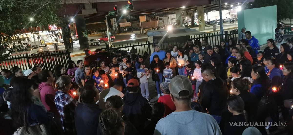$!La camioneta Raptor involucrada en el accidente era conducida por un policía estatal fuera de servicio.