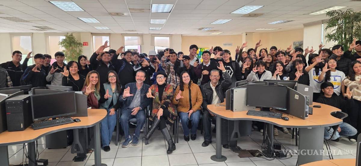 $!Más de 150 estudiantes acudieron a la inauguración en la Infoteca Campus Poniente de la UAdeC.