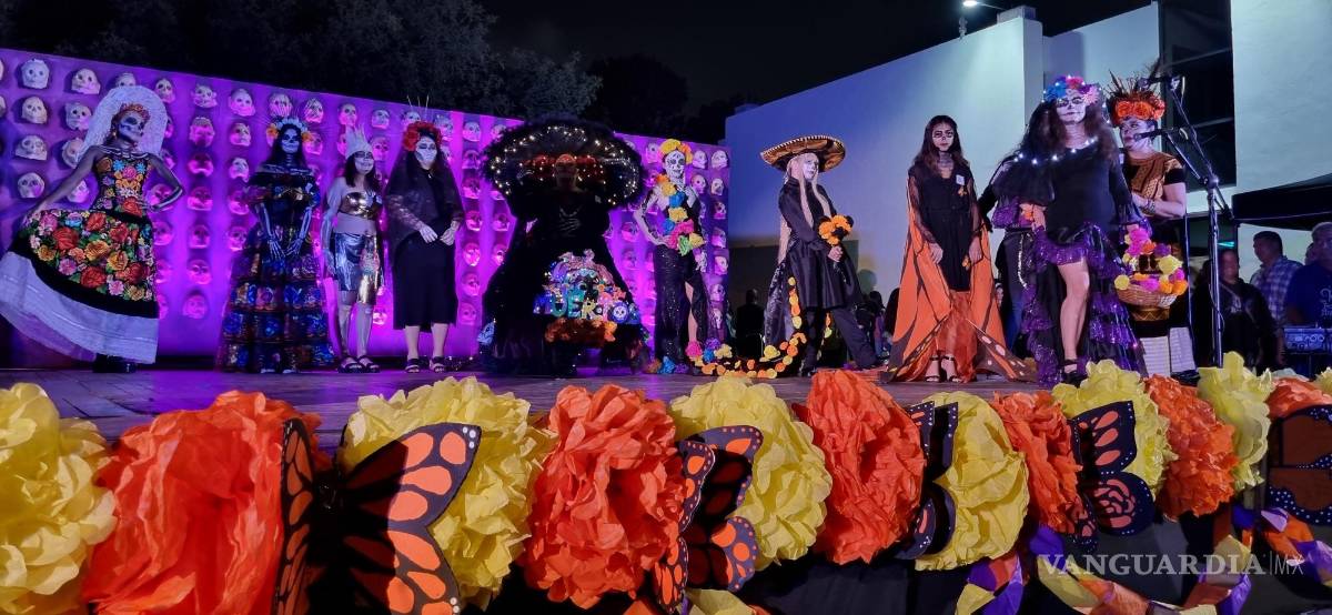 $!El concurso de Catrinas y Catrines estuvo muy reñido.