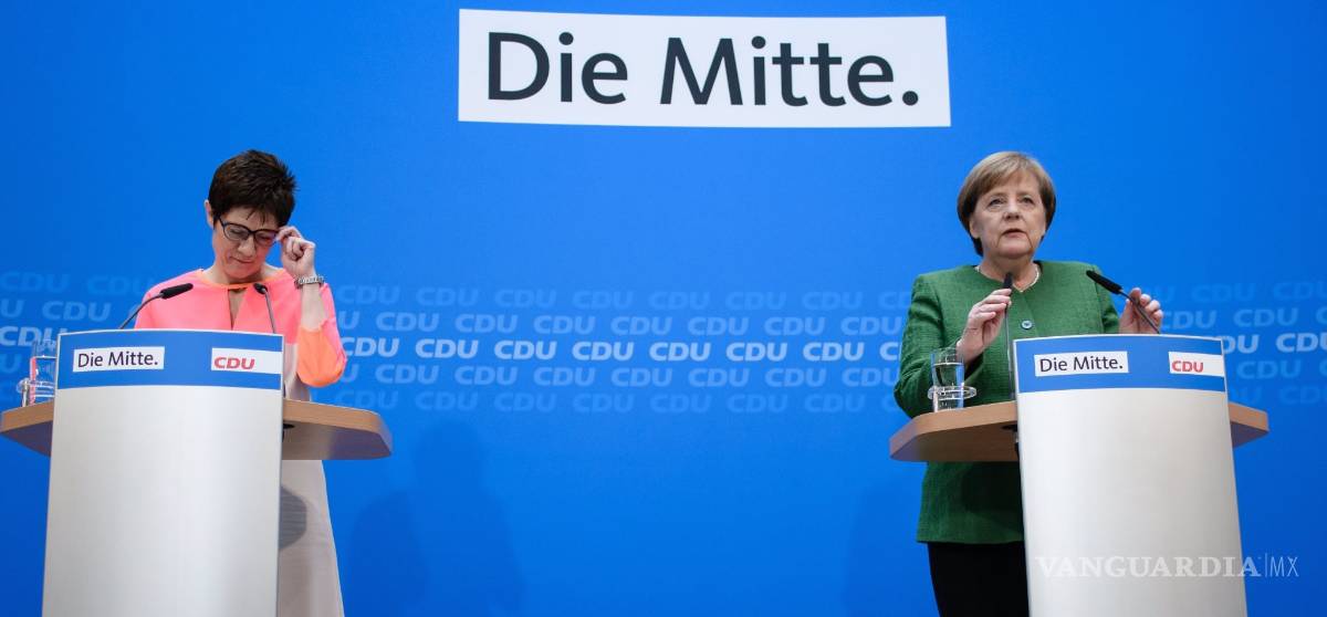 $!Merkel a Annegret Kramp-Karrembauer como nueva secretaria general de la CDU