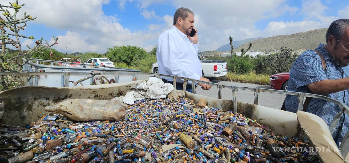 $!Tomás Gutiérrez Merino, alcalde de Ramos Arizpe, señaló el riesgo ambiental del hallazgo.