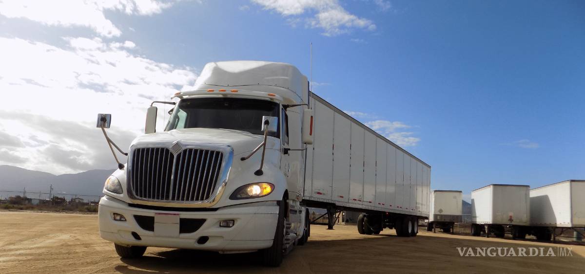 $!Pide Canacar abrir vías a la carga pesada en dos tramos carreteros que convergen con Saltillo