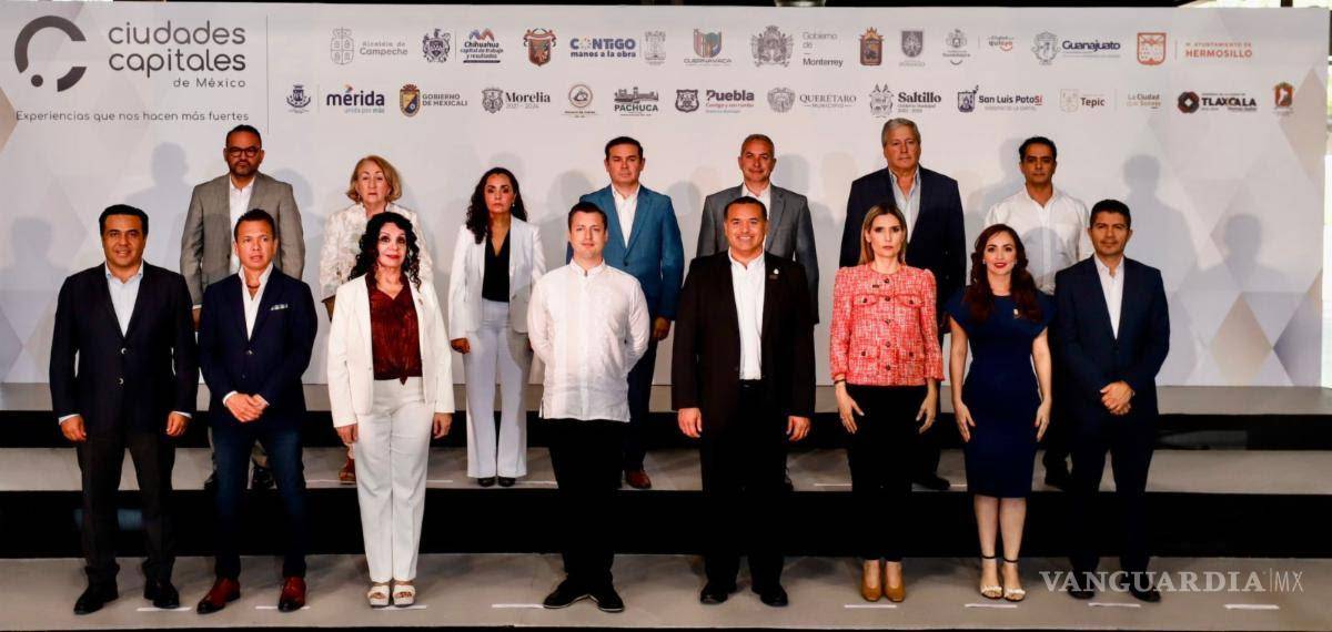 $!El alcalde Fraustro Siller destacó la importancia de un mayor número de reuniones virtuales entre alcaldesas y alcaldes, a fin de incrementar el intercambio de experiencias exitosas a favor de la ciudadanía.