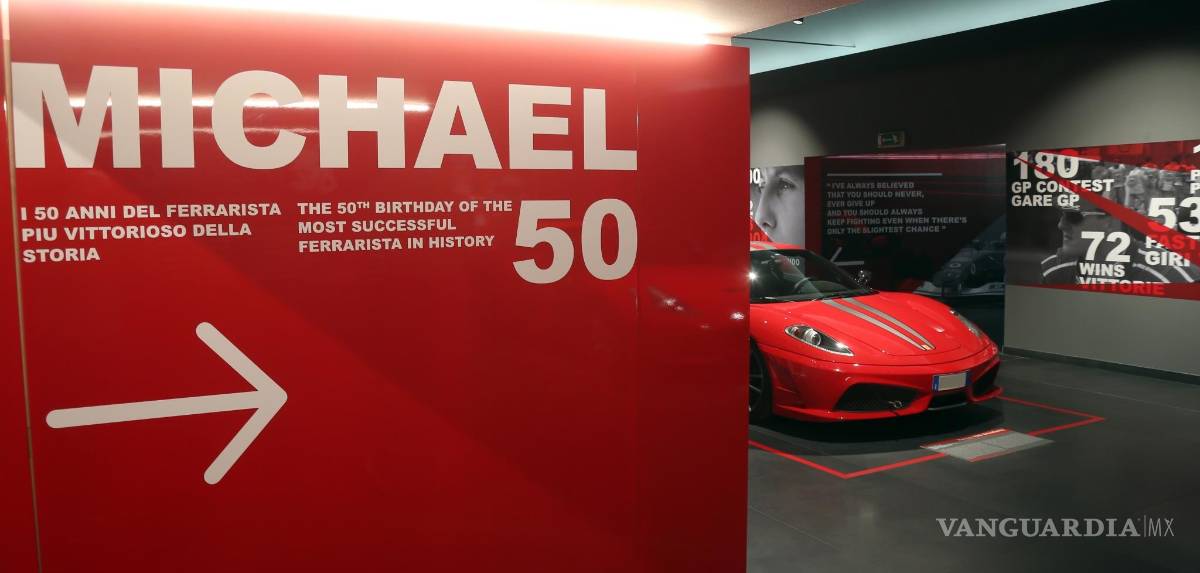 $!A cinco años del accidente, el Museo Ferrari abre la exhibición "Michael 50"