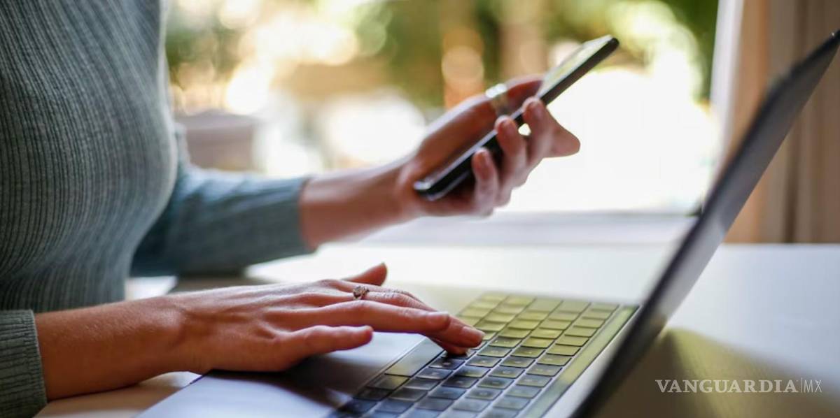 $!En su búsqueda por oportunidades laborales encuentran propuestas de trabajos para producción en plataformas dedicadas a la promoción sexual y de desnudos.