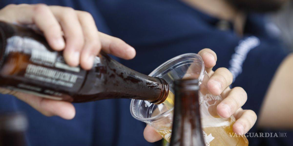 $!Buscan a 25 personas que beban cerveza para experimento científico