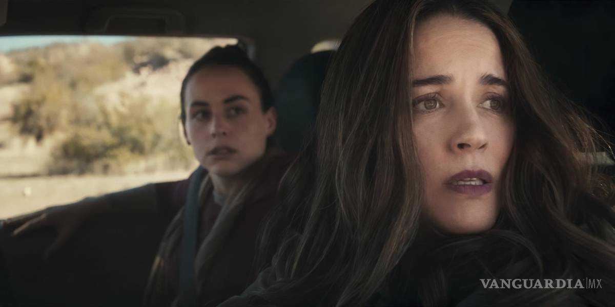 $!En esta imagen difundida por Pantaya, Zuria Vega, a la izquierda, y Ana Claudia Talancón en una escena de El refugio, que se estrena en Pantaya y Starzplay el 23 de junio. (Pantaya vía AP)