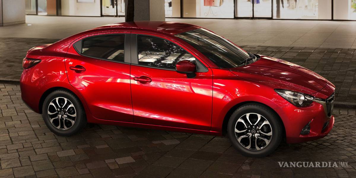 $!Mazda 2 Sedán estará a la venta en México, este verano