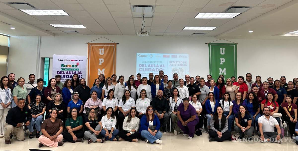 Capacitan en salud mental a personal educativo y laboral de Coahuila