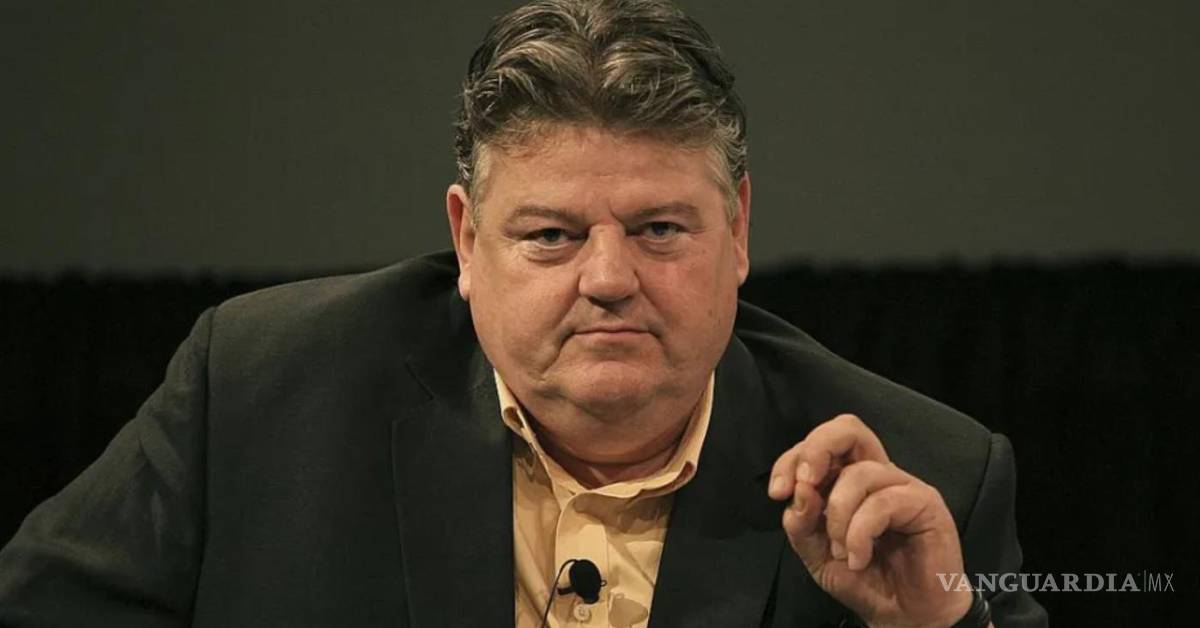 $!Robbie Coltrane.