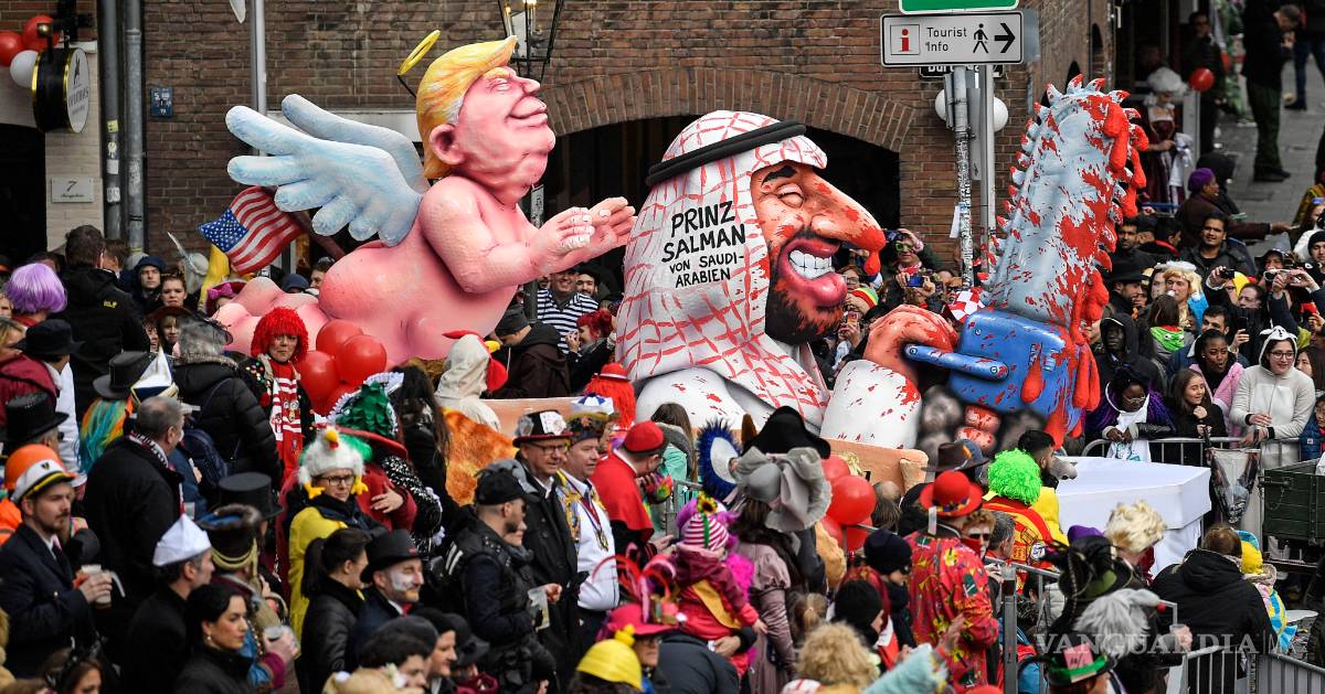 $!Carnaval alemán se burla de los políticos (fotogalería)