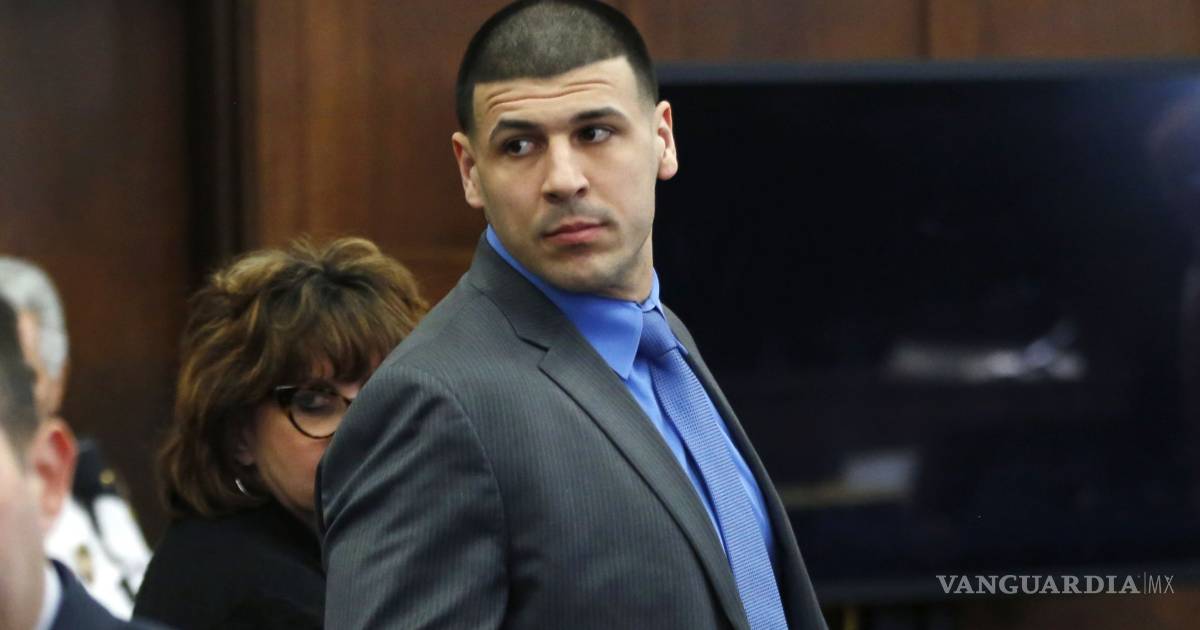 $!Aaron Hernández exjugador de la NFL le torturaba 'secreto' gay (video)