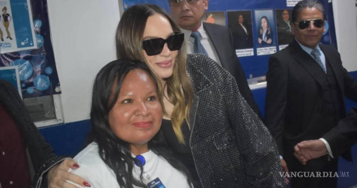 $!Al final del evento se improvisó una convivencia con los fans. (FOTO: INTERNET)