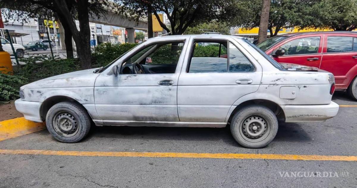 $!El automóvil tenía reporte de robo desde el 3 de septiembre del 2020 y se sustrajo en el municipio de Santa Catarina.