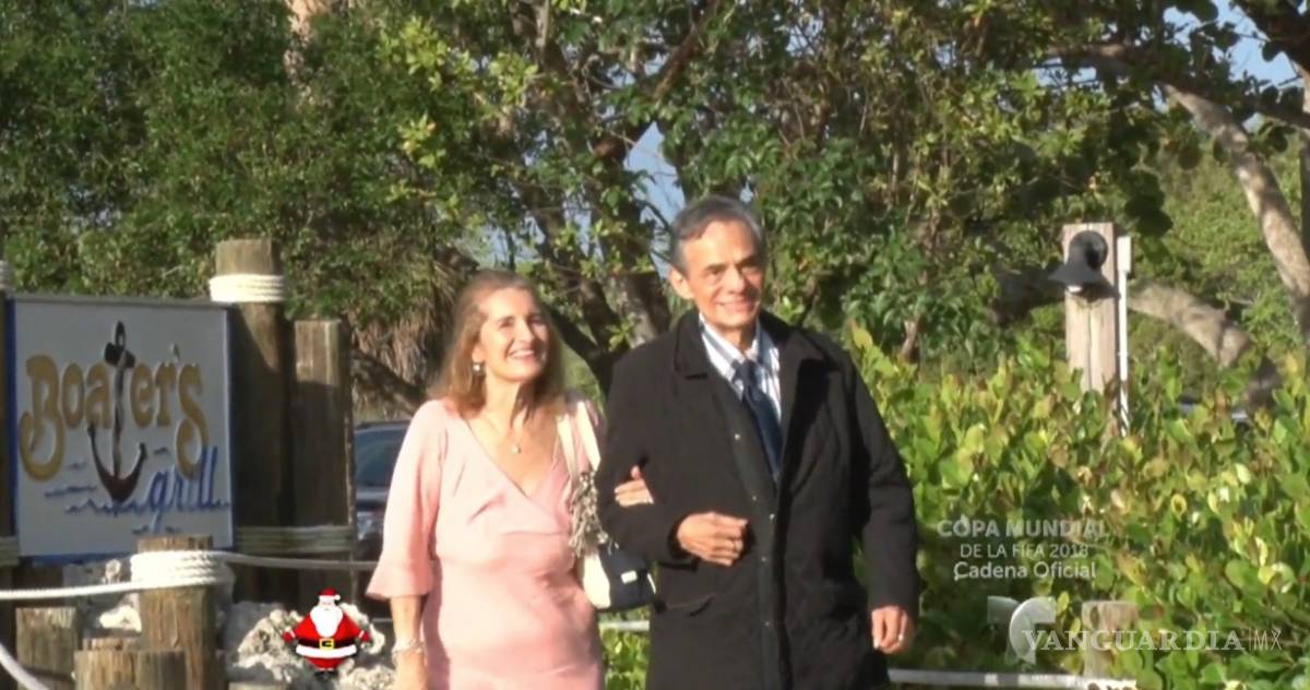 $!Y la historia de su amor se escribió: José José se divorcia luego de 23 años