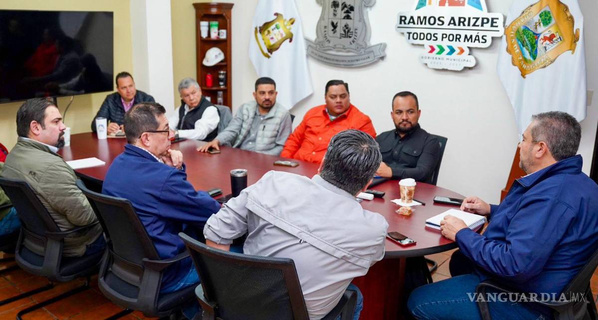 $!Autoridades municipales revisaron proyectos prioritarios en agua potable, salud, infraestructura y servicios públicos para el presente año.