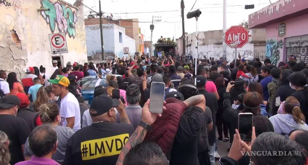 $!Muere el Rey del Wepa; ahora, ¡tócale cumbia en el cielo, papá!