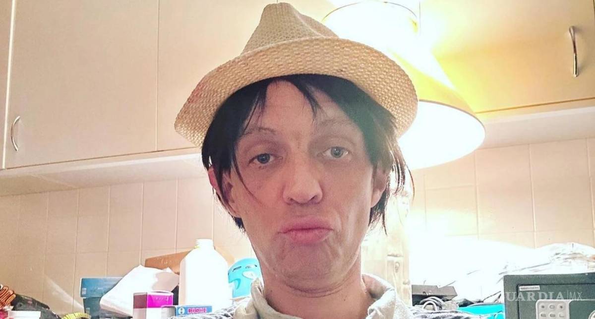 $!En las fotos de Camilín se ve el desorden en que vive, así como su estado de desorientación.