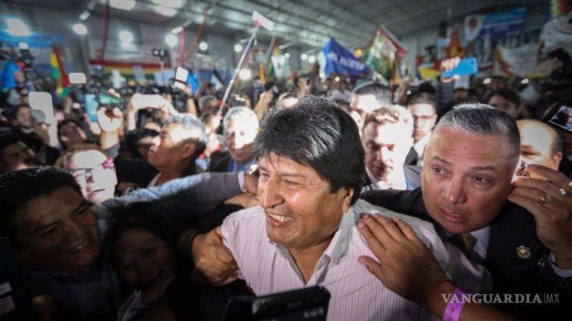 El expresidente de Bolivia Evo Morales se quedará como refugiado en Argentina
