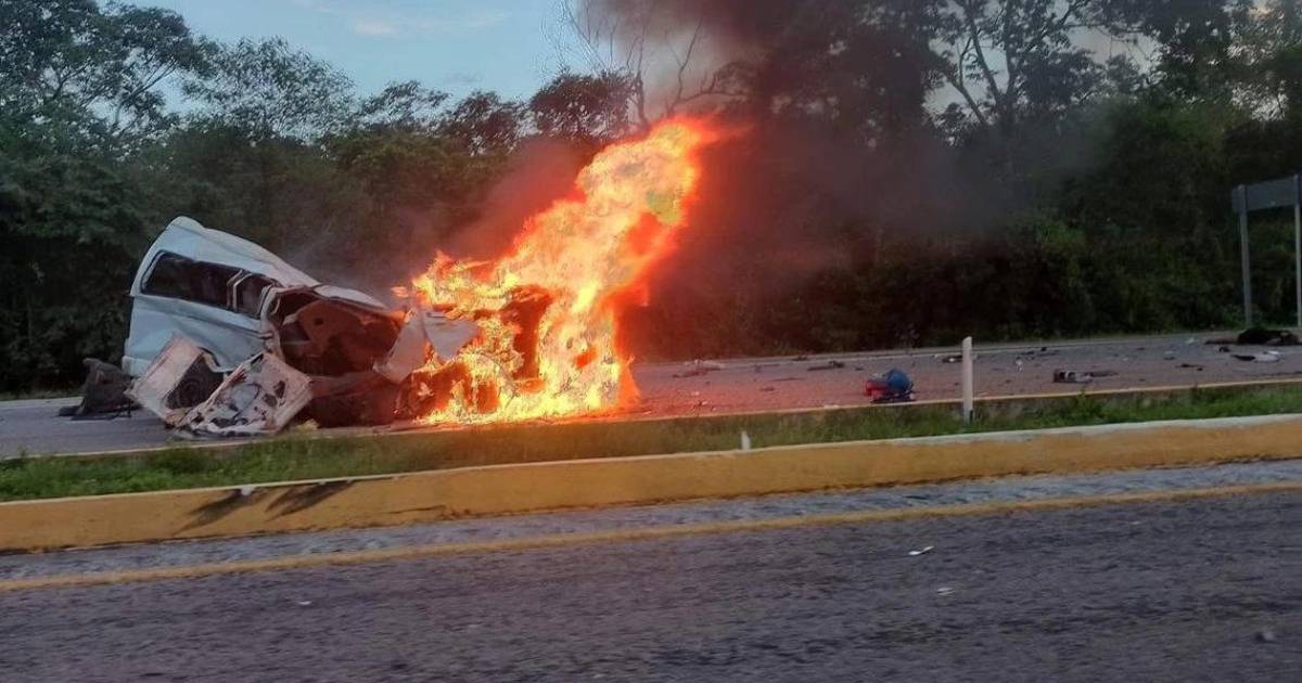 Deja 15 muertos accidente automovilístico en Yucatán