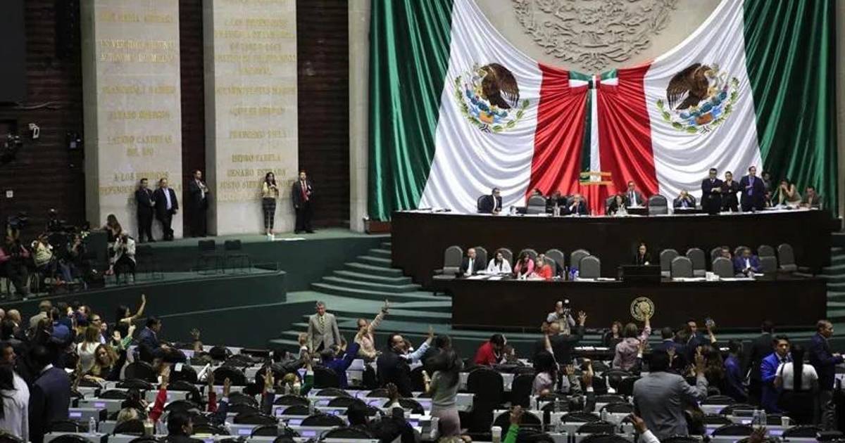 Diputados avalan reforma aduanal: se acaban las patentes vitalicias y aumentan las sanciones