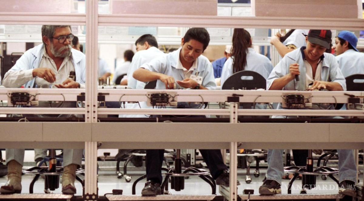 $!La reforma para reducir la jornada laboral en México ya comenzó oficialmente y ahora los sindicatos impulsan una nueva exigencia.