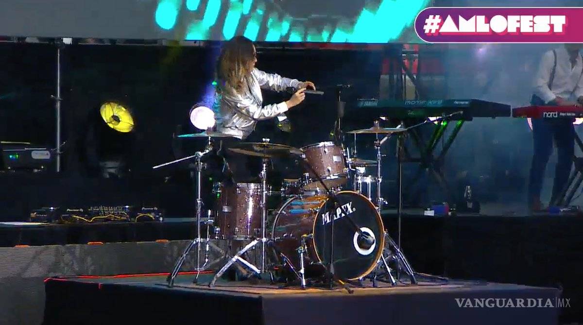 $!#AMLOFest fue completamente de Belinda