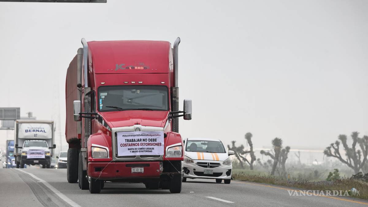 $!La inseguridad en las carreteras es uno de los principales reclamos del sector, que denuncia robos cada vez más violentos contra operadores y unidades.
