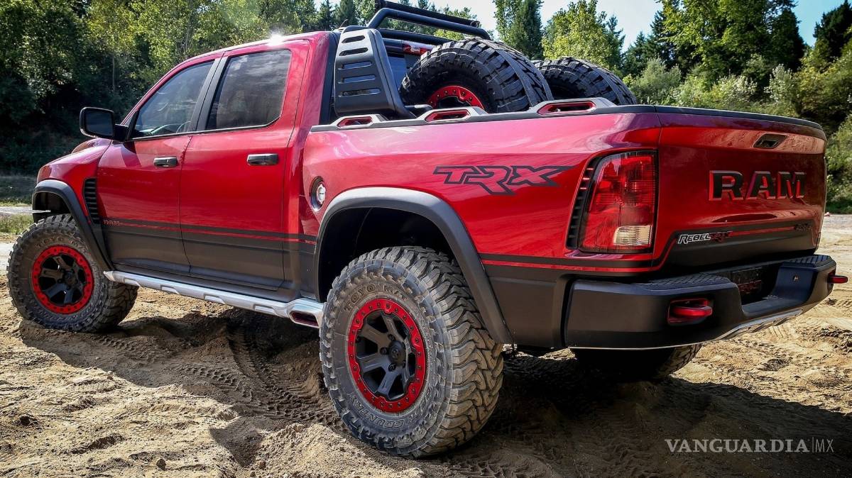 $!FCA prepara nueva generación del Grand Cherokee, una RAM rival para la Raptor y un Wrangler PHEV