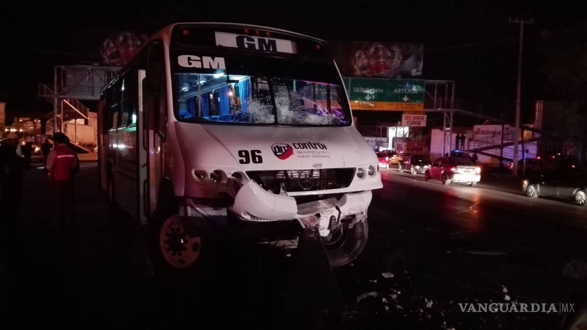 $!Se queda dormido y provoca accidente; uno pierde la vida