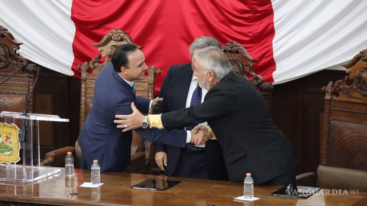 $!Autoridades presentes reiteraron su compromiso con la Universidad.