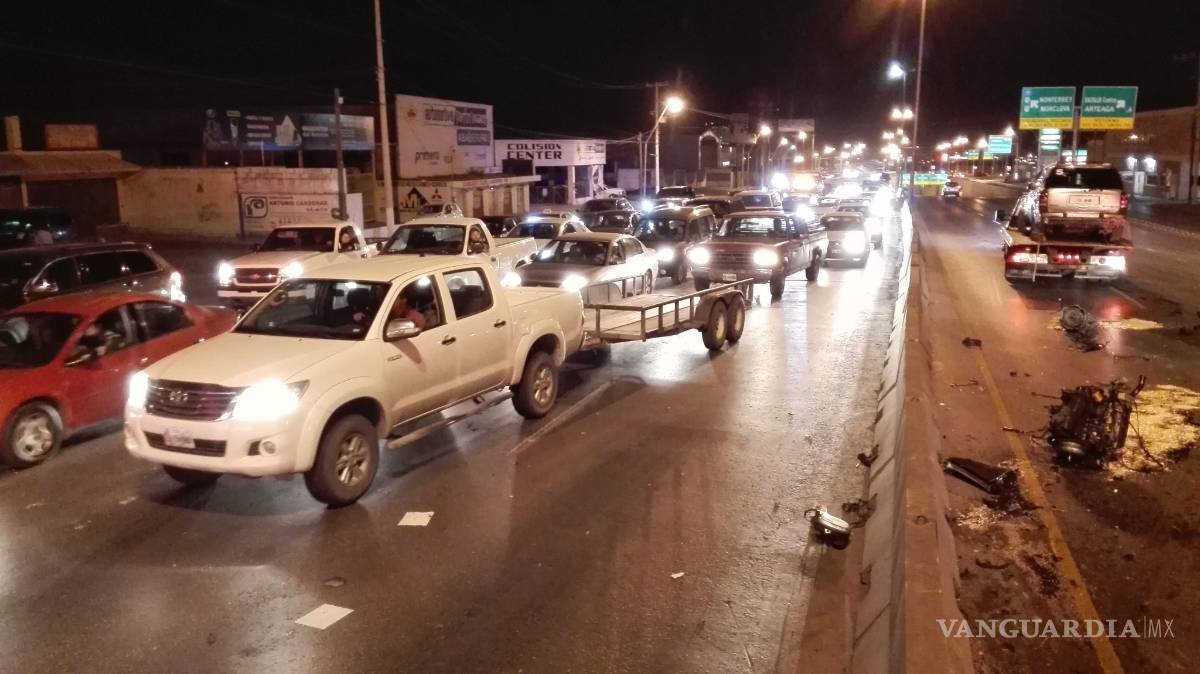 $!Se queda dormido y provoca accidente; uno pierde la vida