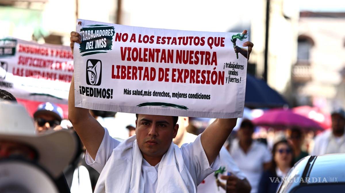 $!Entre las demandas del personal también figura el rechazo a las modificaciones a los estatutos, que califican como una “ley mordaza”.