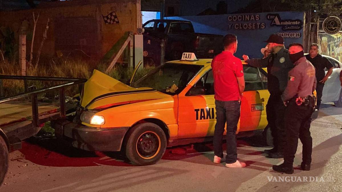 $!Saltillo: taxista lucha por su vida tras ser asaltado y agredido con arma blanca por un pasajero