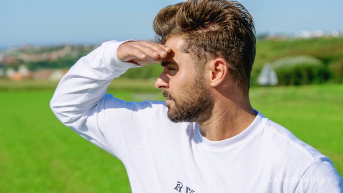 ‘Con los Pies sobre la Tierra’ Zac Efron llega a Netflix