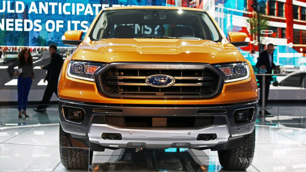 $!Los 'dinosaurios' dominaron el Autoshow de Detroit