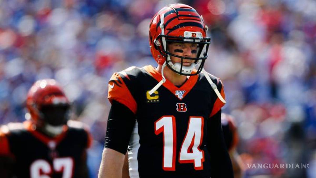Bengals cortan a Andy Dalton