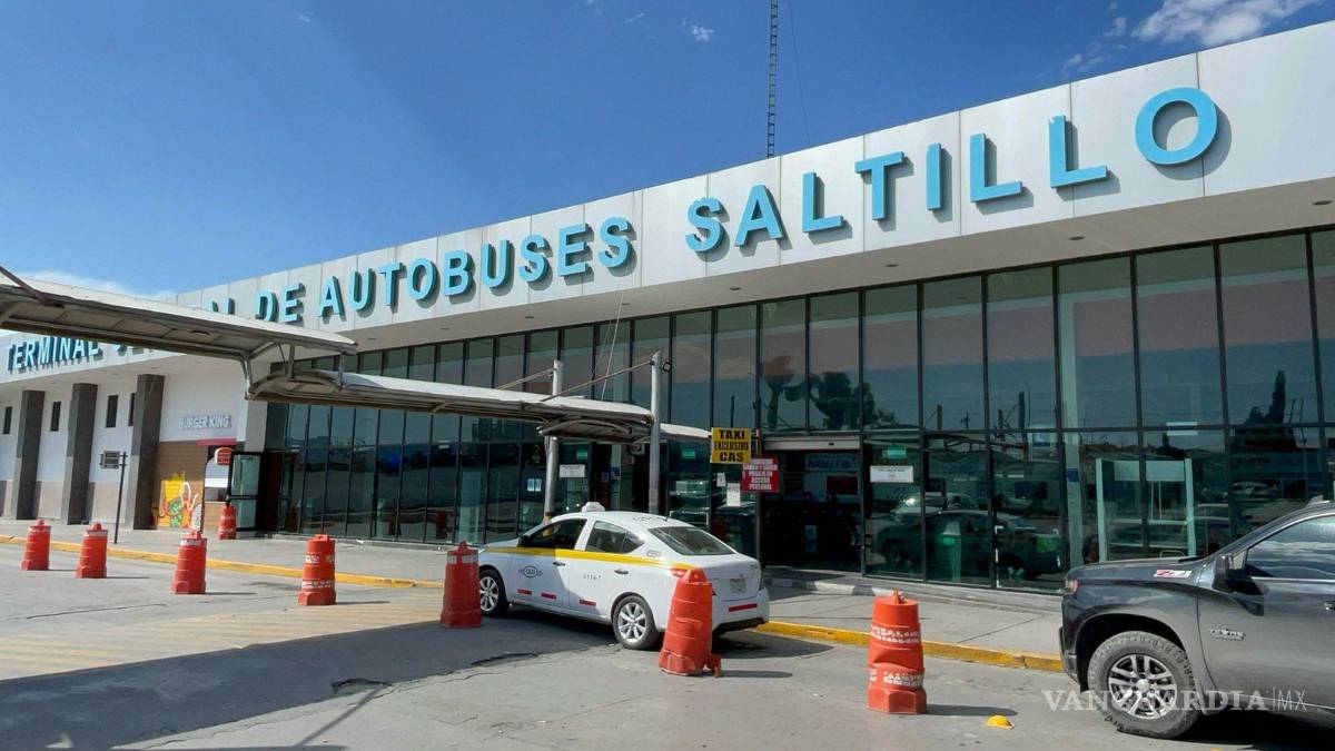 $!Testigos denunciaron que ni la seguridad ni los trabajadores de la central intentaron auxiliar a la víctima, lo que generó indignación entre los presentes.