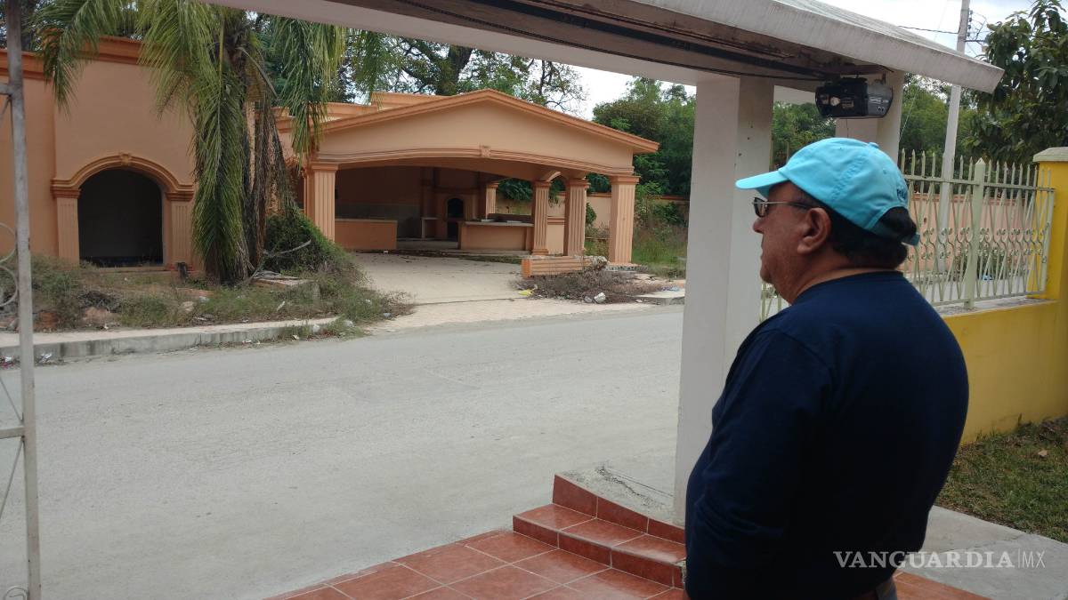 No fueron 3 ni 4 días; fueron más los que estuvieron los comandos en Allende: vecino