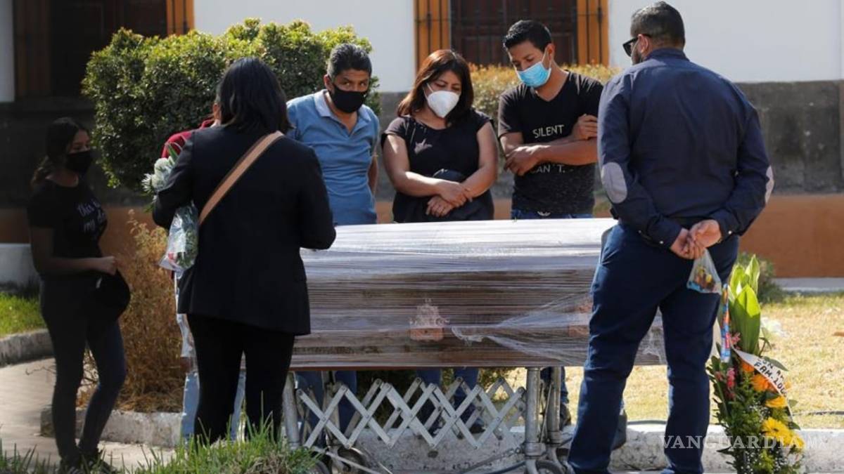 Verónica ocultó que tenía COVID-19, contagió a su familia y todos fallecieron