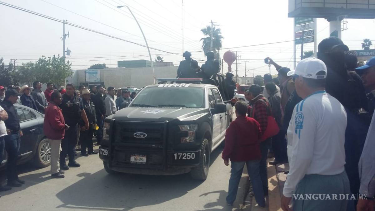 $!Regidores votan destituir a secretario de Matamoros; “Es ilegal. Sigo siendo secretario”, asegura Vázquez Rocha