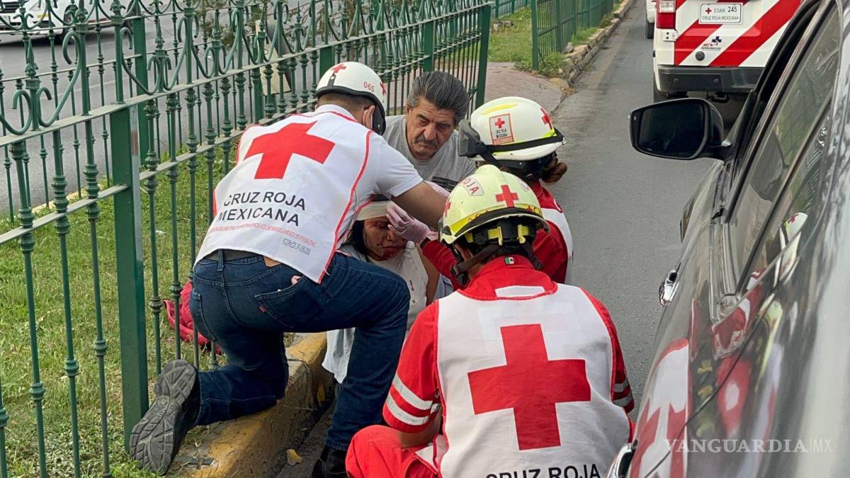 Atropella a joven frente a Rectoría, en Saltillo