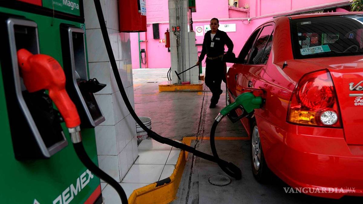 Hacienda mantiene estímulo fiscal en el diésel; se pagará IEPS completo en Magna y Premium