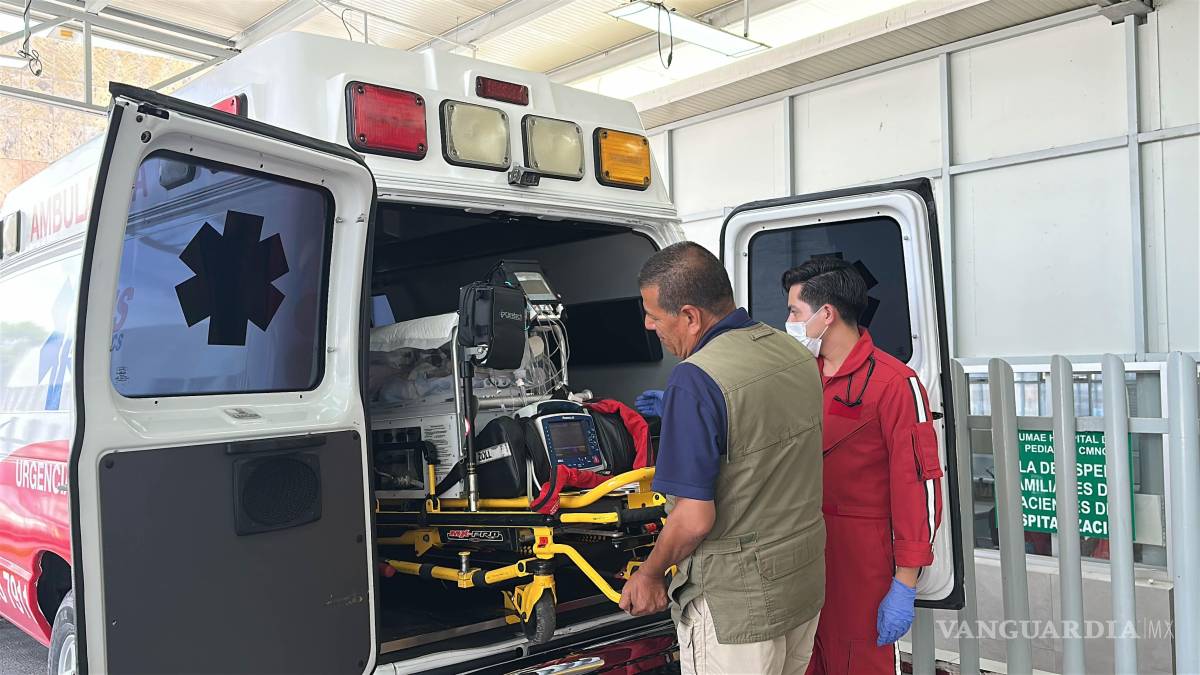 $!La bebé fue trasladada de Torreón a Guadalajara para recibir una cirugía por un quiste que obstruía su vía respiratoria.